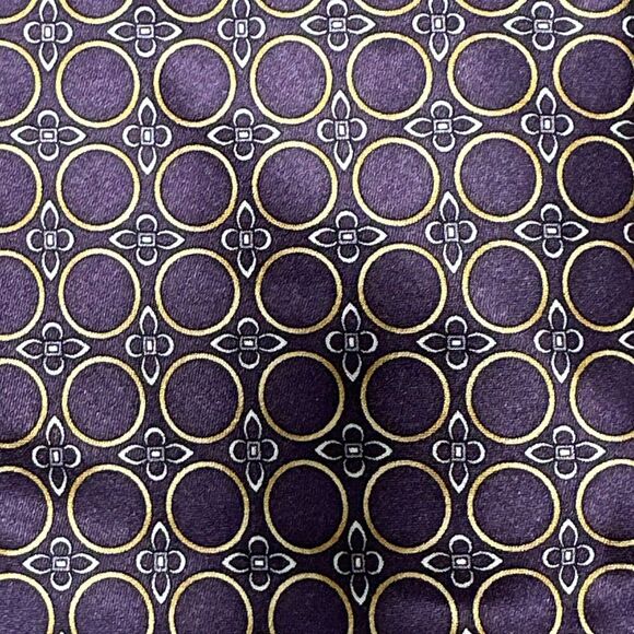 Bloomingdales Mens Store 100% Silk Tie Purple Circle Floral Career NWT $49.50 - Picture 1 of 6